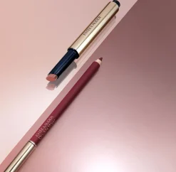 Estée Lauder Gloss><noscript><img width=