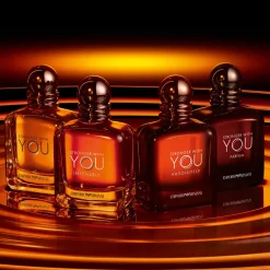 Armani Parfums Épicés><noscript><img width=