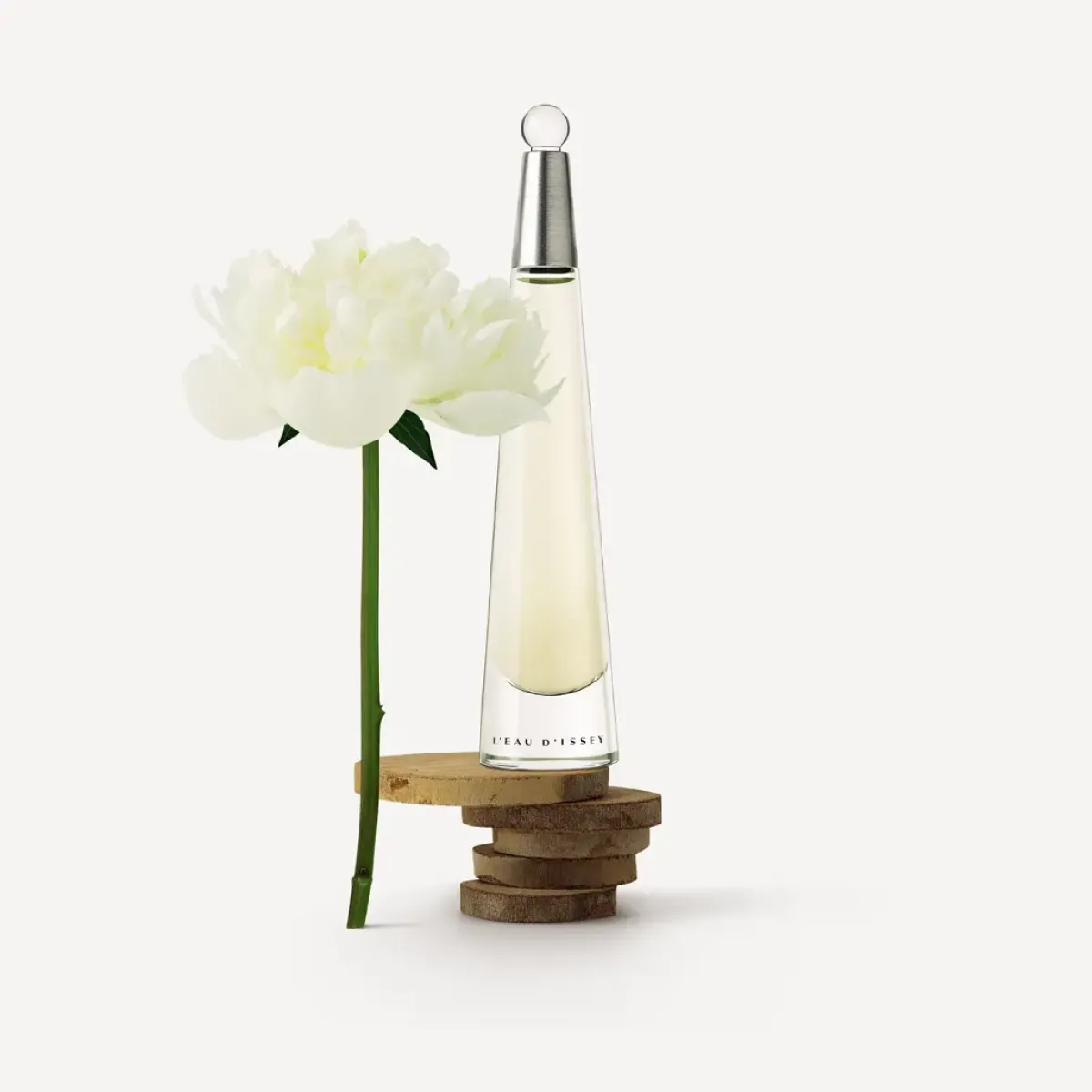 Issey Miyake Parfums Frais|Parfums Floraux>L'Eau d'Issey Eau de Toilette Spray