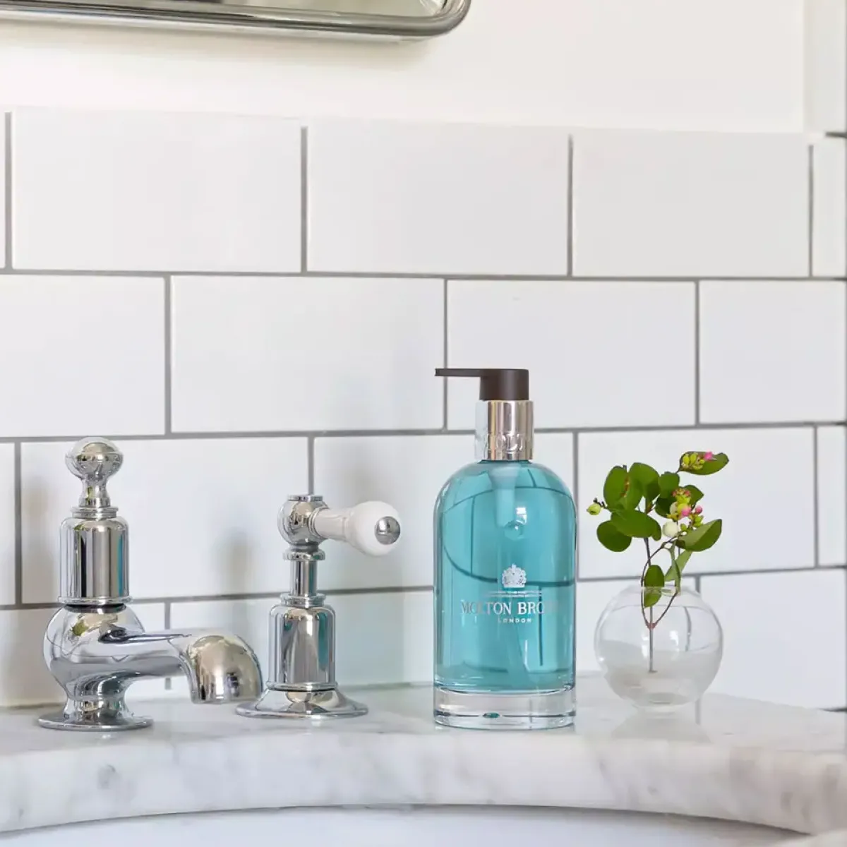 Molton Brown Mains Et Pieds>Coastal Cypress & Sea Fennel Fine Liquid Handwash Glass Bottle