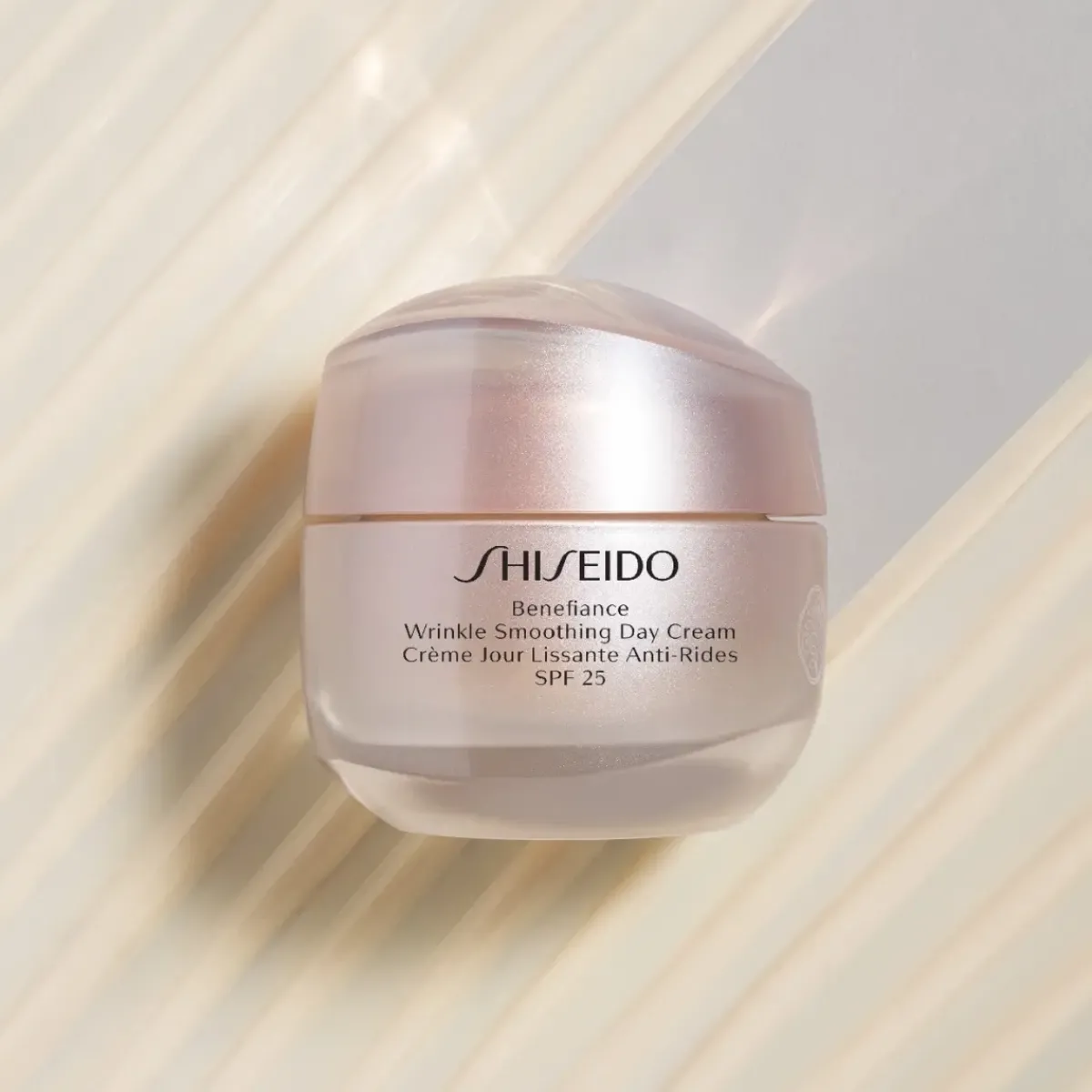 Shiseido Crème De Jour>Benefìance Wrinkle Smoothing Day Cream SPF25