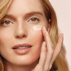 Shiseido Soin Des Yeux>Benefiance Wrinkle Smoothing Eye Cream