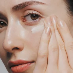 Shiseido Soin Des Yeux>Future Solution LX Eye and Lip Contour Regenerating Cream