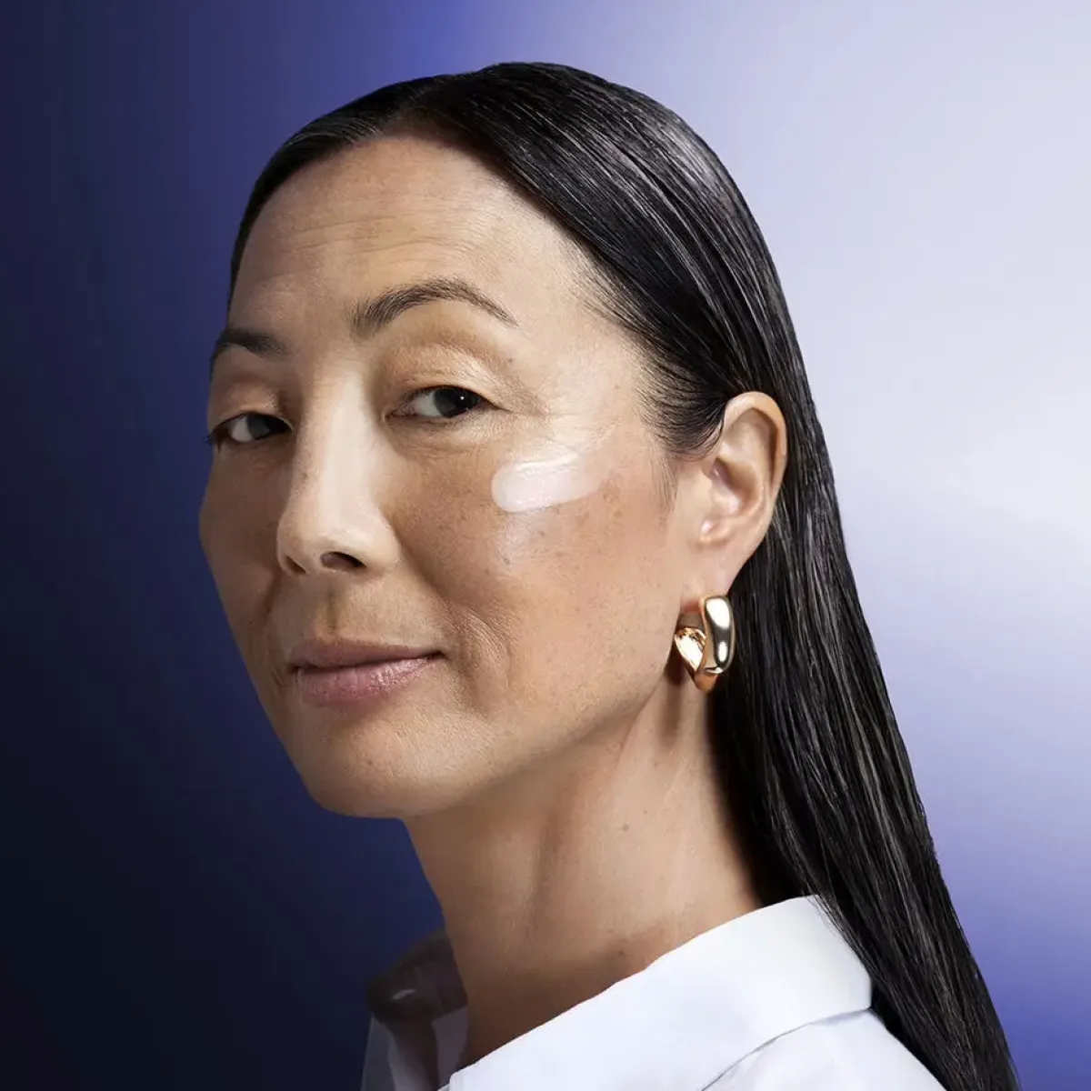Shiseido Crème De Nuit>Vital Perfection LiftDefine Radiance Night Concentrate