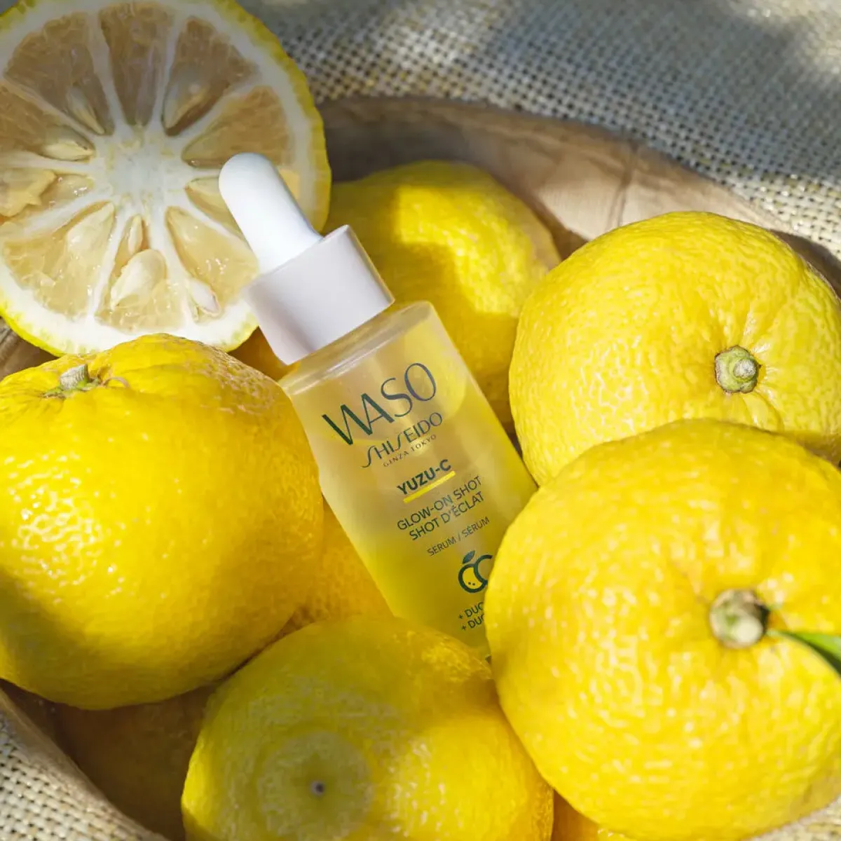 Shiseido Serum>WASO Yuzu-C glow-on shot Serum