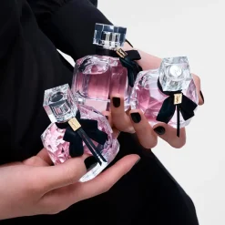 Yves Saint Laurent Parfums Floraux><noscript><img width=